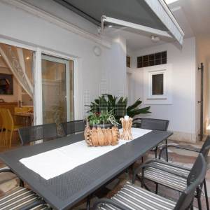 Opatija: Prostran stan 140 m², drugi red do mora s divnim pogledom (prodaja)