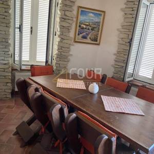 Opatija, Volosko, kuća 245m2, balkon - 1. red do mora !