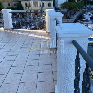 Opatija, Volosko, kuća 245m2, balkon - 1. red do mora !