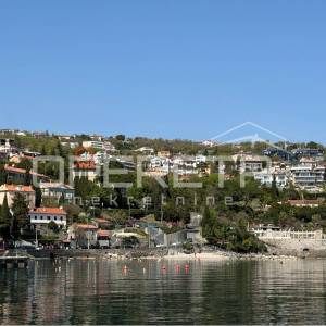 Opatija, Volosko – Prostran stan s otvorenim pogledom na more, izvrsna lokacija