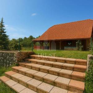 OPATIJA,POLJANE - Autentična hrastova kuća za najam