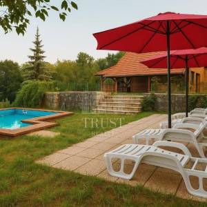 OPATIJA,POLJANE - Autentična hrastova kuća za najam