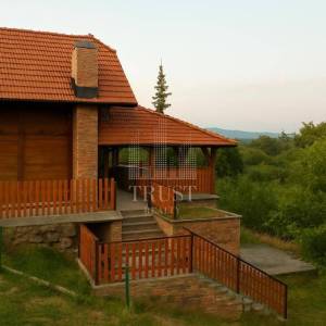 OPATIJA,POLJANE - Autentična hrastova kuća za najam