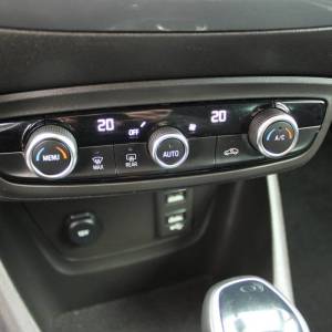 Opel Crossland 1.2 Turbo AUTOMATIK *LED, NAVIGACIJA*