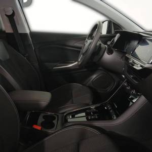 Opel Grandland X GS-LINE F 15D S/S AT8 - 3 godine jamstva