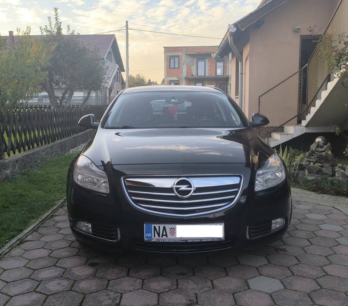 Opel insignia 2.0/ 2013.g