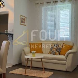 Otok Krk, 2s+db, 194.2m2, terasa, balkon, garaža