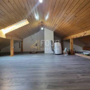Otok Krk, 2s+db, 194.2m2, terasa, balkon, garaža