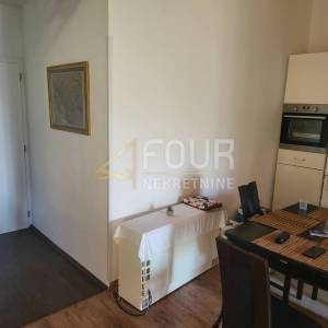 Otok Krk, 2s+db, 194.2m2, terasa, balkon, garaža