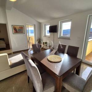 Otok Krk - apartman s otvorenim pogledom na more