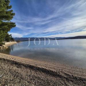 Otok Krk - apartman s otvorenim pogledom na more