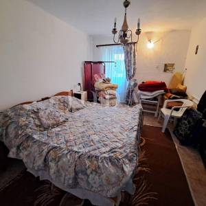 Otok Krk - kamena kuća za adaptaciju