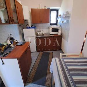 Otok Krk - kamena kuća za adaptaciju