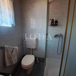 Otok Krk - kamena kuća za adaptaciju