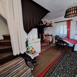 Otok Krk - kamena kuća za adaptaciju