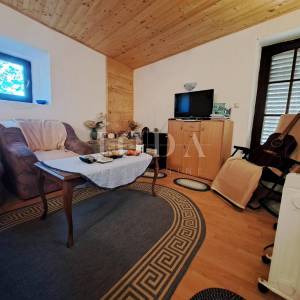 Otok Krk - kamena kuća za adaptaciju