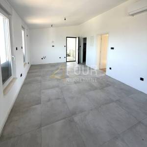 Otok Krk - Šilo, novogradnja s pogledom na more