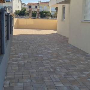 OTOK PAG, POVLJANA - Apartman s pogledom na more, novogradnja