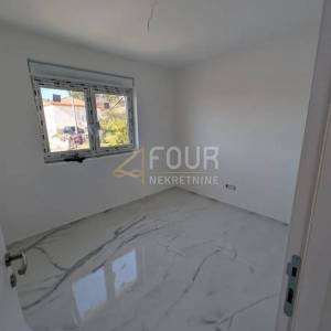 Otok Rab, samostojeća kuća 236m2