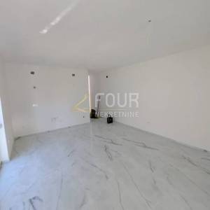 Otok Rab, samostojeća kuća 236m2