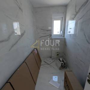 Otok Rab, samostojeća kuća 236m2