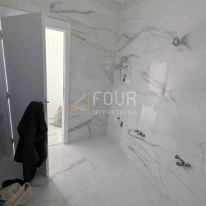 Otok Rab, samostojeća kuća 236m2