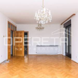 Pantovčak - poslovna zgrada ( 529m2) s pomočnim objektom 200m2, najam