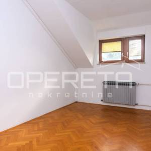 Pantovčak - poslovna zgrada ( 529m2) s pomočnim objektom 200m2, najam