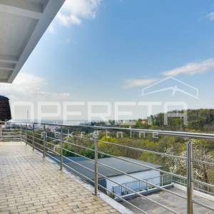 Pantovčak - poslovna zgrada ( 529m2) s pomočnim objektom 200m2, najam