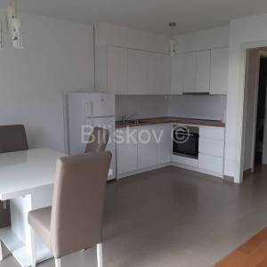 Pazdigrad Split najam 2 sobe parking