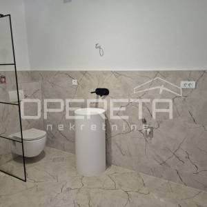 Penthouse, novogradnja na ekskluzivnoj lokaciji - prvi red do mora, Neviđane, 13