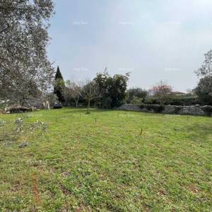 Peroj, građevinsko zemljište površine 1336 m²