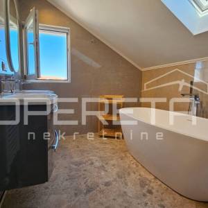 Petrčane - Luksuzni penthouse 168 m², 50m od mora