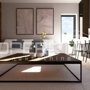 Petrčane – luksuzni trosobni stan s krovnom terasom, 30 m od mora