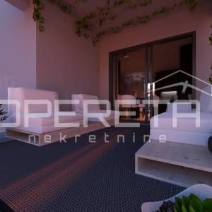 Petrčane – luksuzni trosobni stan s krovnom terasom, 30 m od mora