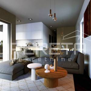 Petrčane – luksuzni trosobni stan, 30 m od mora
