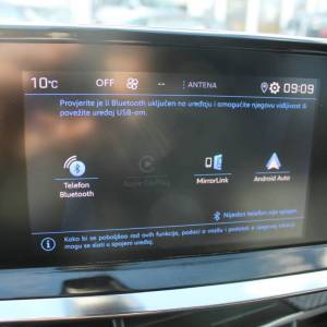 Peugeot 2008 1.2 Puretech Allure AUTOMATIK