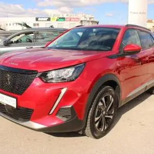 Peugeot 2008 1.2 Puretech Allure AUTOMATIK