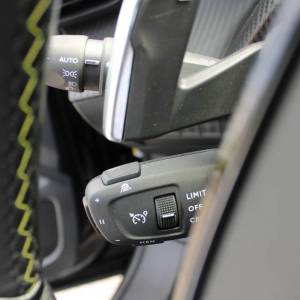 Peugeot 2008 155 GT Line AUTOMATIK *PANORAMA, LED, KAMERA*