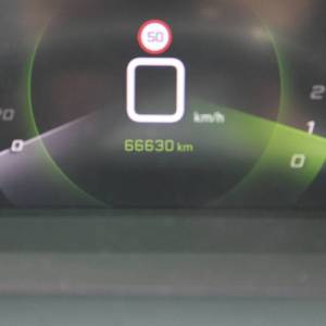 Peugeot 2008 155 GT Line AUTOMATIK *PANORAMA, LED, KAMERA*