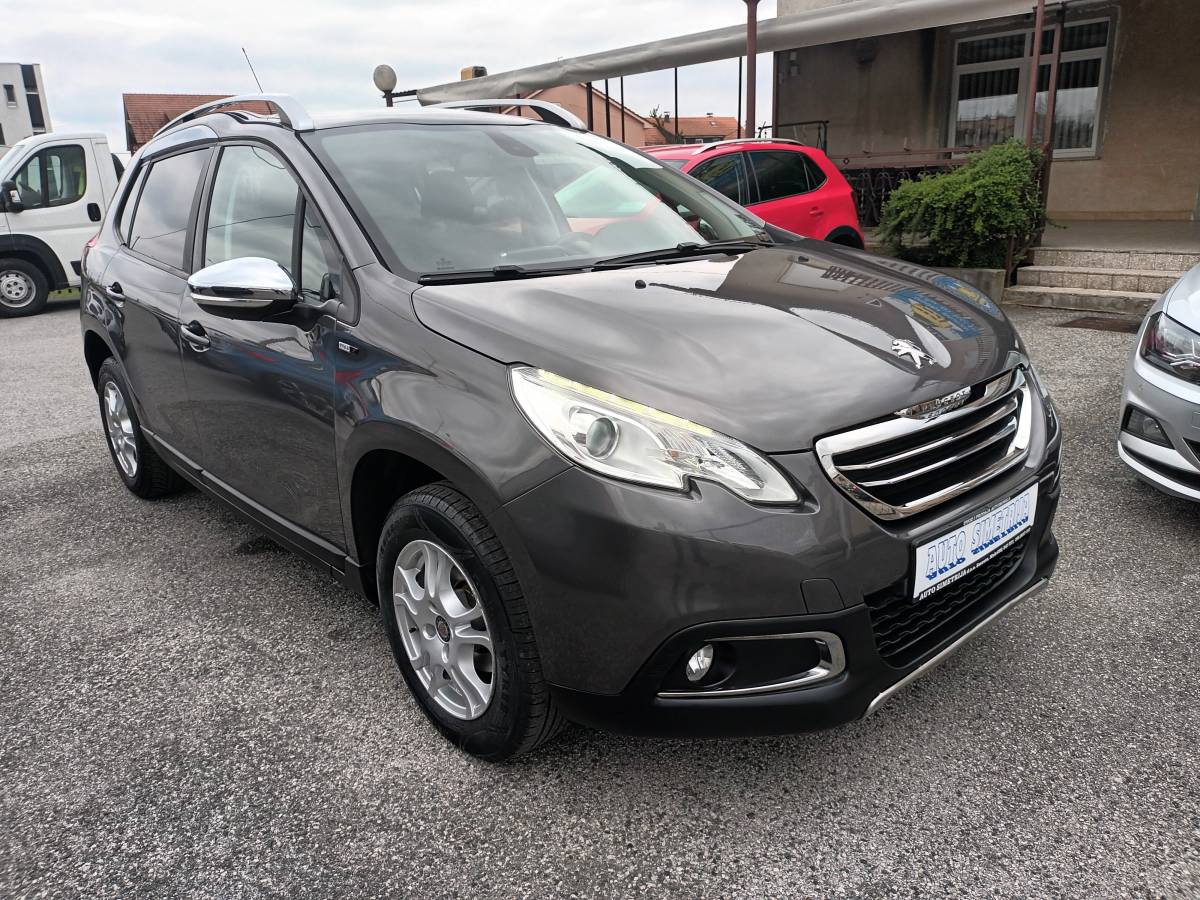 Peugeot 2008   1.6 Blue  Hdi  Stayle