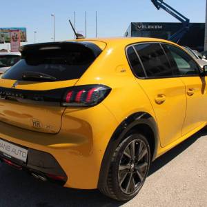 Peugeot 208 1.2 130ks GT Line AUTOMATIK *PANORAMA,LED,KAMERA*