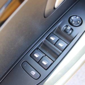 Peugeot 208 1.2 130ks GT Line AUTOMATIK *PANORAMA,LED,KAMERA*