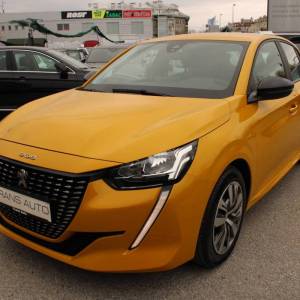 Peugeot 208 1.2 Puretech AUTOMATIK *NAVIGACIJA*