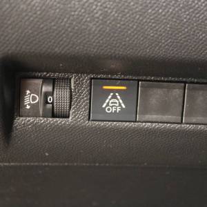 Peugeot 208 1.2 Puretech AUTOMATIK *NAVIGACIJA*