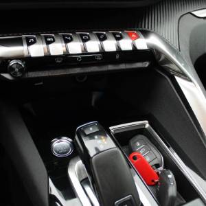 Peugeot 3008 1.5 HDi AUTOMATIK *LED, NAVIGACIJA, KAMERA*