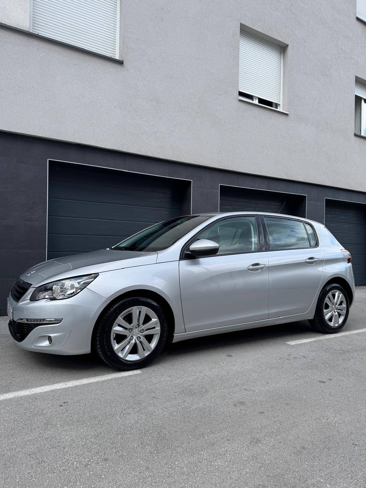 PEUGEOT 308 1.6HDI //127tkm//prvi vlasnik//HR auto//servisna+računi//
