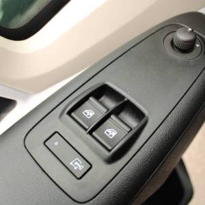 Peugeot Boxer 2.2 HDi L2H2 *NAVIGACIJA*