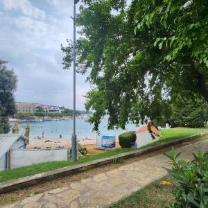 Pješčana uvala, prvi red do mora. Apartman sa pogledom na more.