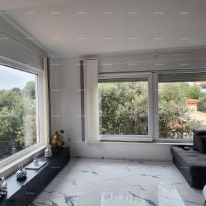 Pješčana uvala, prvi red do mora. Apartman sa pogledom na more.